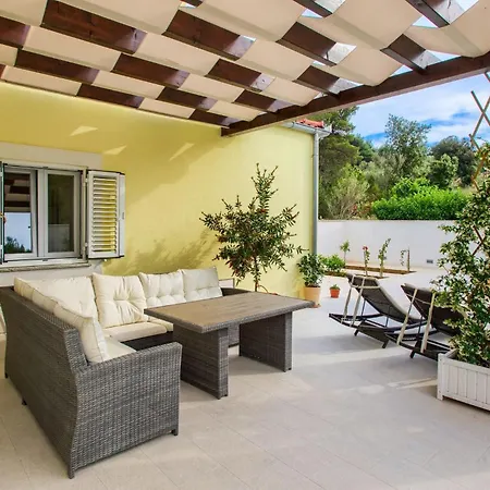 Tatijana Holiday home